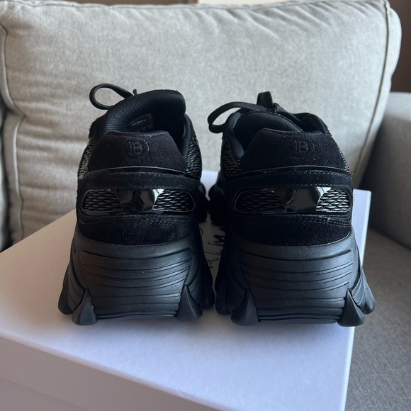 Balmain B-East Sneakers - Picture 4 of 8